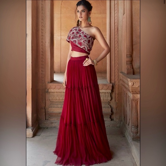 XS Lehenga - Burgundy - Pernia's Pop Up Shop - Picture 1 of 7